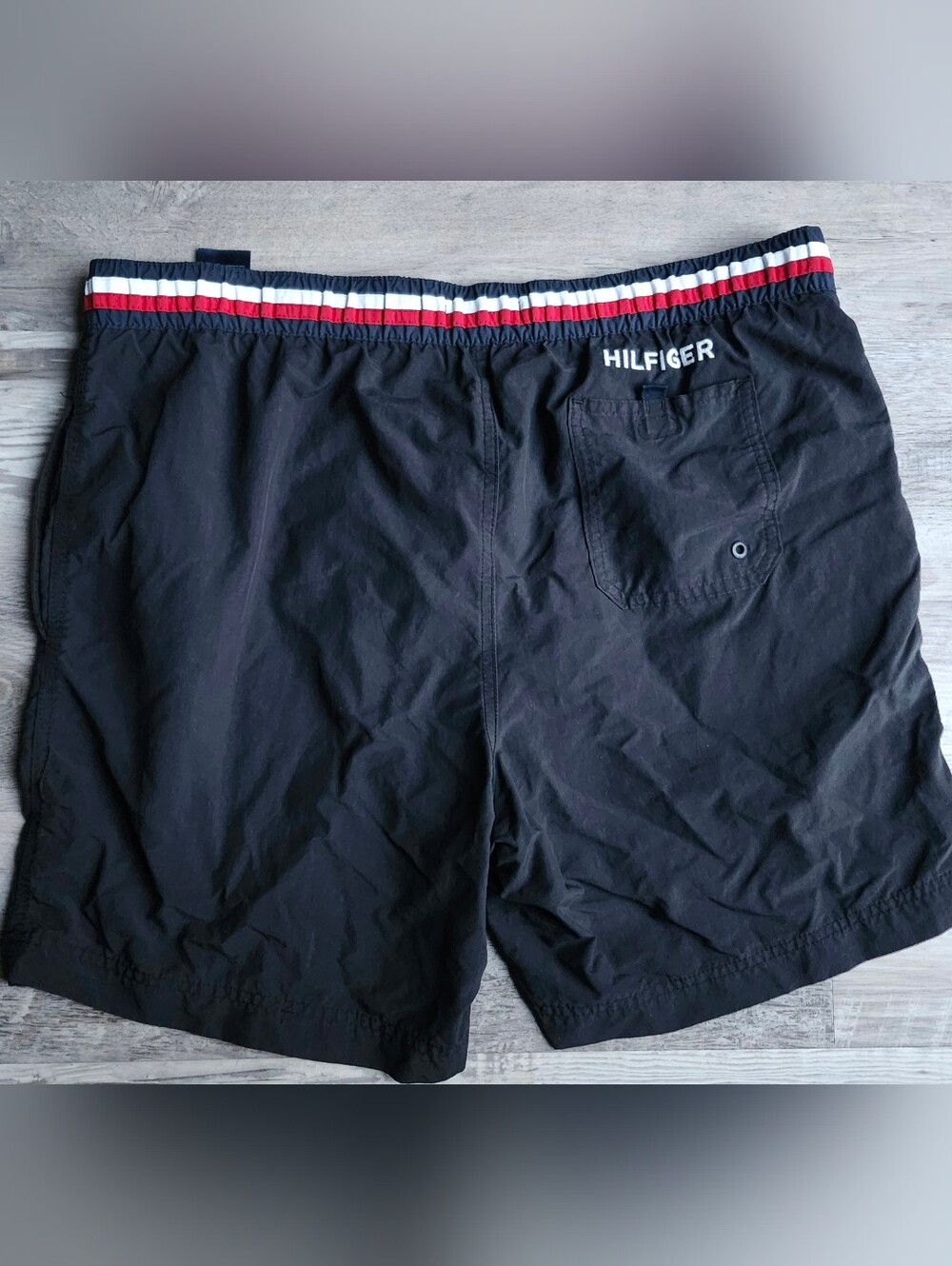 Tommy Hilfiger Black Mesh Lined Swim Trunks Men's Large
